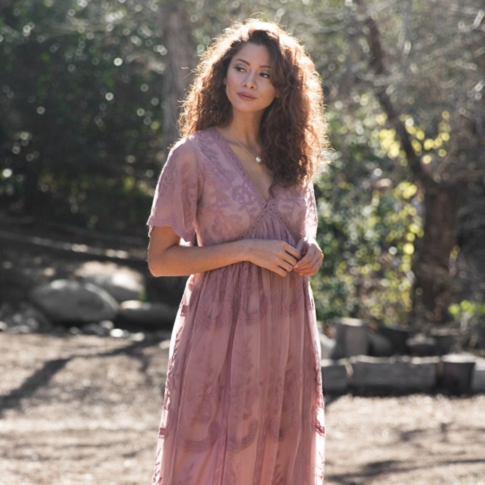 NWT PinkBlush Maternity Mauve Lace Maxi Dress